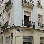 Junto Al Mercado De Ruzafa * Valencia